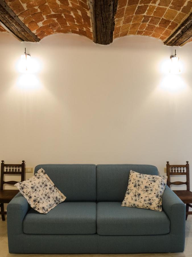 La Tintoria Suites Asti Exterior photo